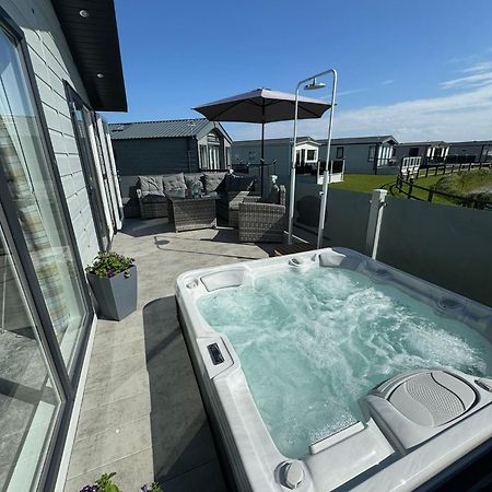 Golden Anchor - The Oakland Lodge - Coastal Caravan Breaks Chapel Saint Leonards Bagian luar foto