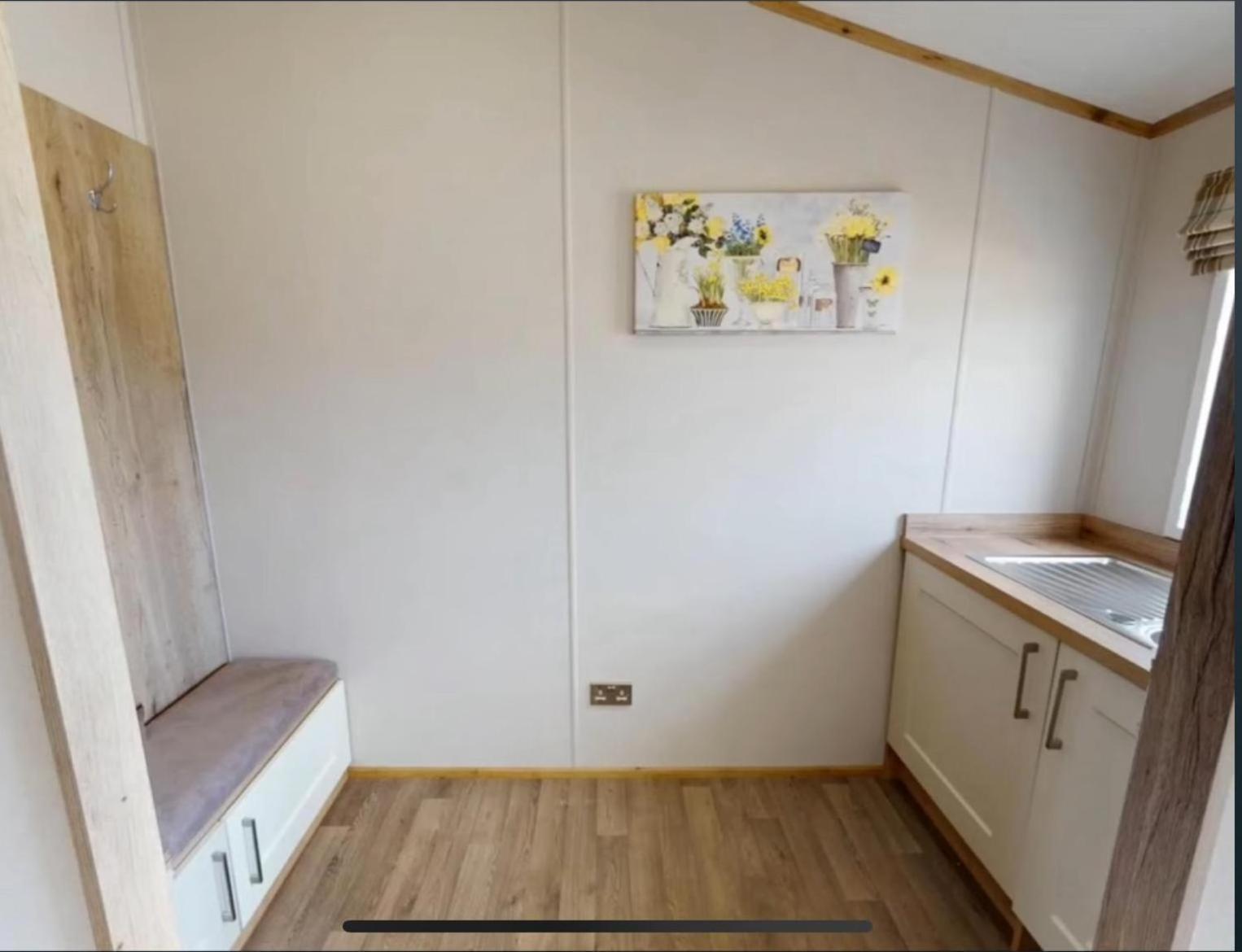 Golden Anchor - The Oakland Lodge - Coastal Caravan Breaks Chapel Saint Leonards Bagian luar foto